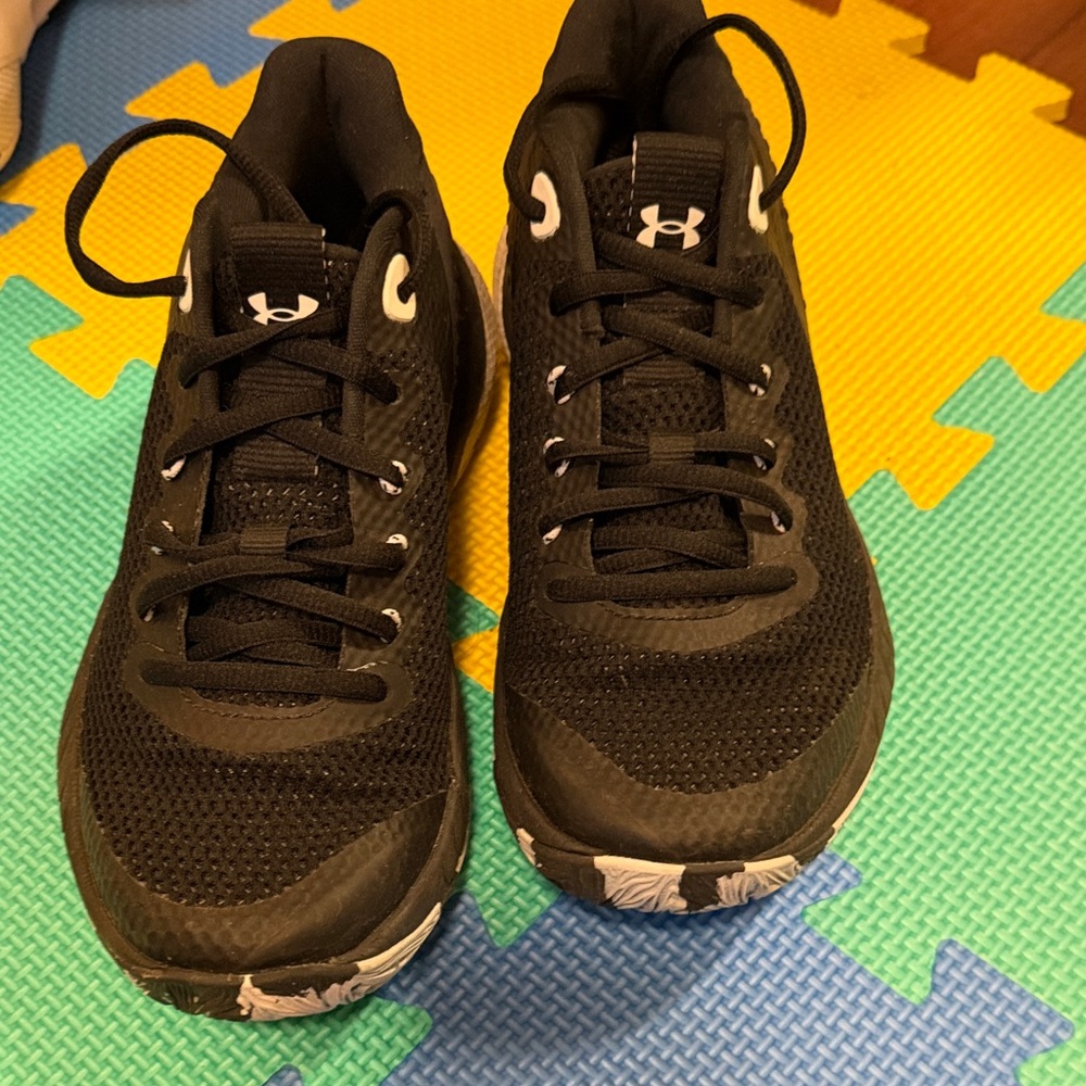 Under Armour Black Mesh Sneakers